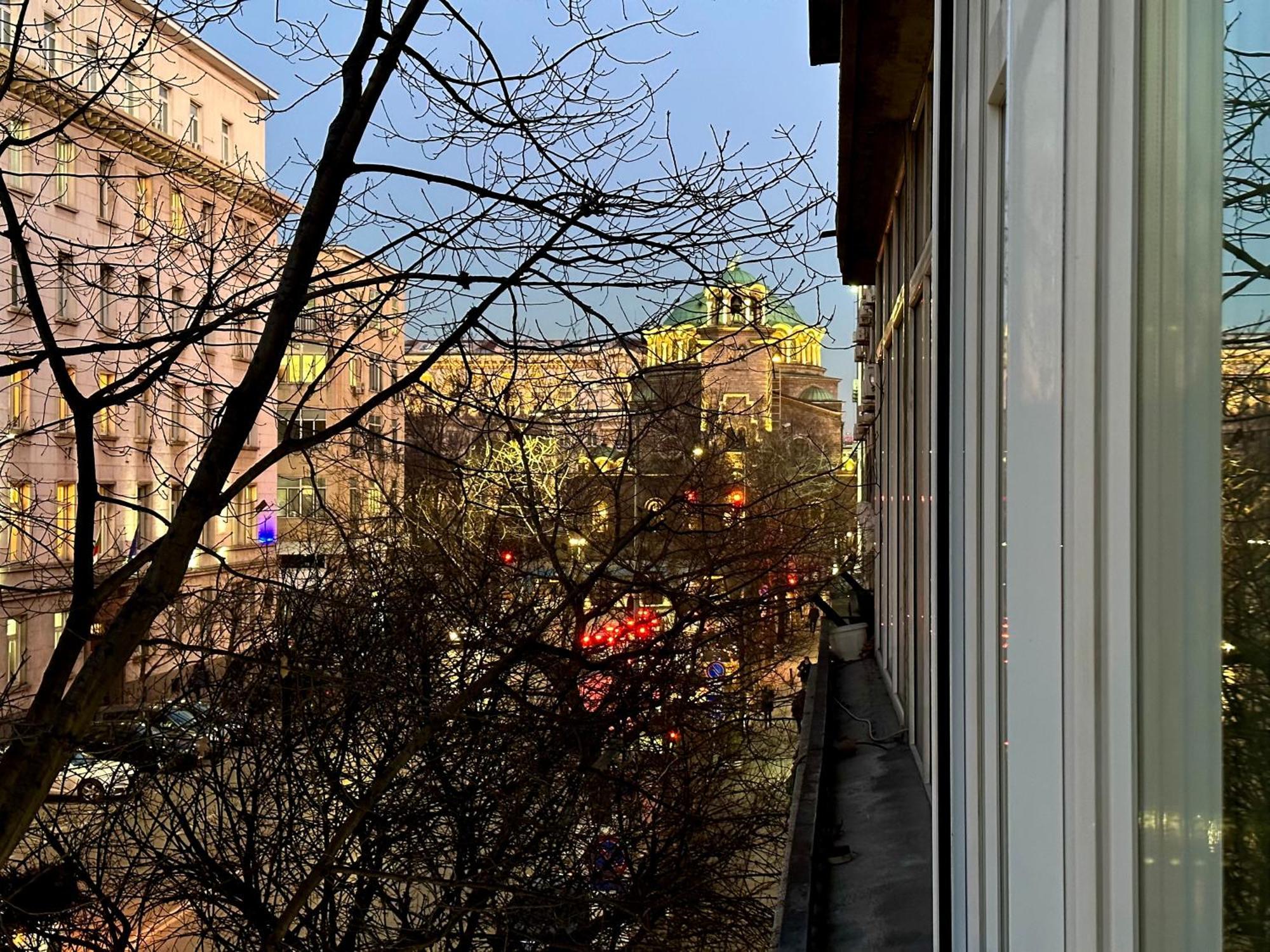 Ferienwohnung Luxury Oasis In Absolute Center Of Sofia Exterior foto